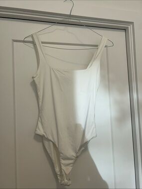 SHEIN White Square Neck One-Piece